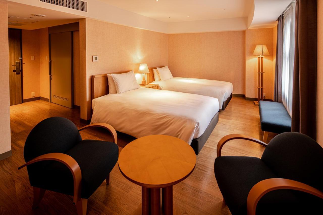 The Basics Fukuoka Hotel Fukuoka  Bagian luar foto